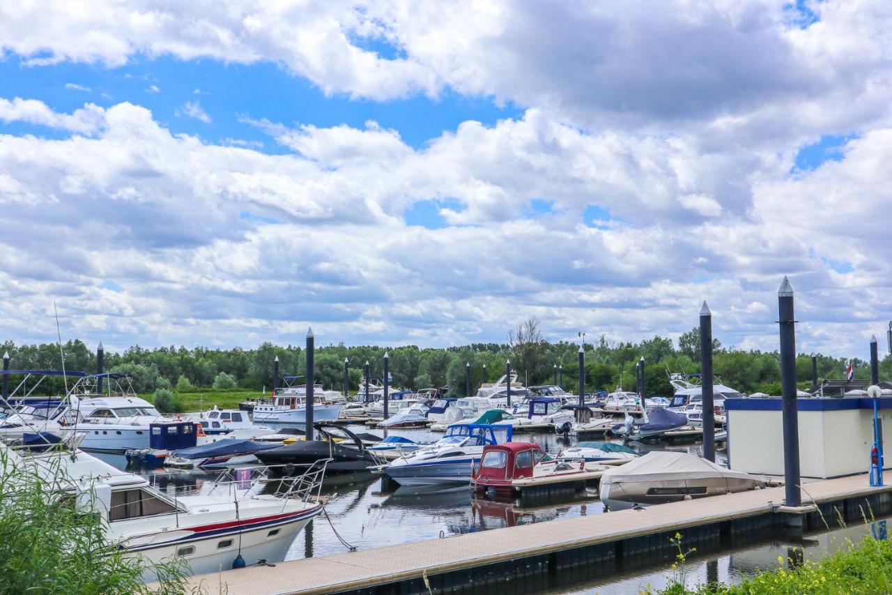 Вилла Europarcs Marina Strandbad Olburgen Экстерьер фото